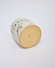 Carica l'immagine nel visualizzatore di Gallery, Elisa Ceramics Pollock Flower Vase Bottom