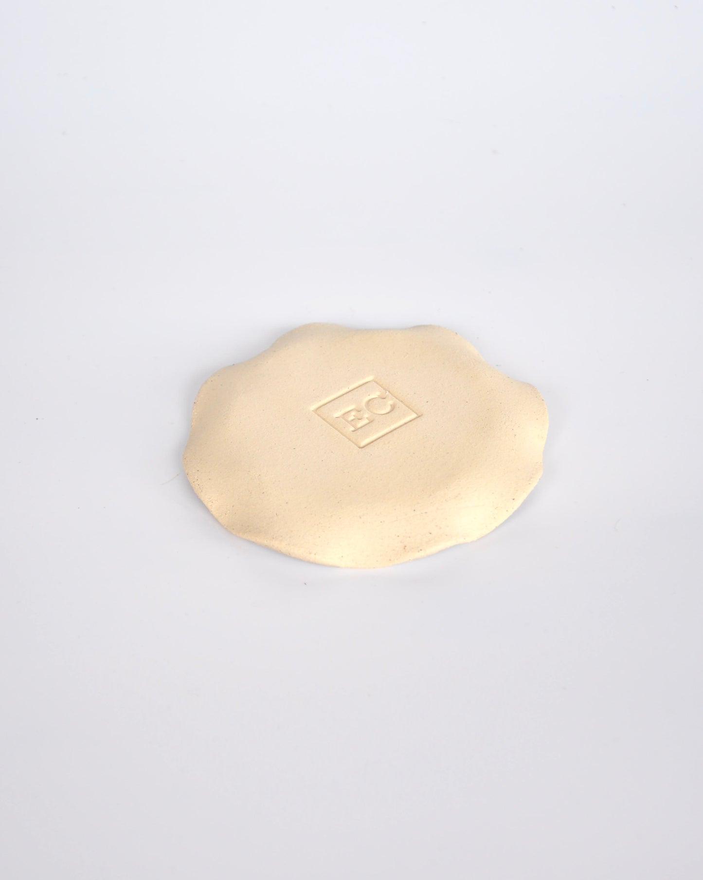 Elisa Ceramics White Jewellery Plate bottom