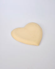 Load image into Gallery viewer, Elisa Ceramics Red Heart Jewellery Plate Bottom
