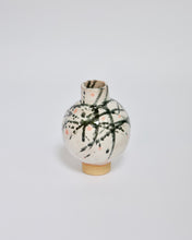 Load image into Gallery viewer, Elisa Ceramics Balu Flower Vase Front
