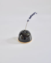 Load image into Gallery viewer, Elisa Ceramics Black Little Moon Flower Vase
