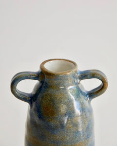 Elisa Ceramics Sand Amphora Vase detail