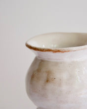 Load image into Gallery viewer, Elisa Ceramics symphony flower vase set detail
